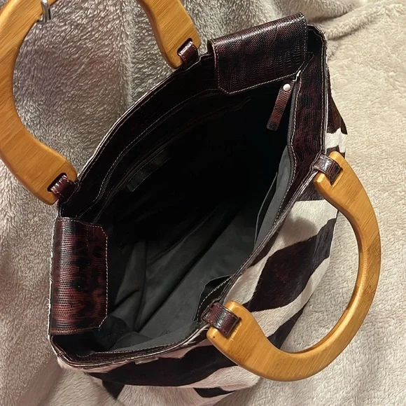 LAURA DI MAGGIO Tote - Picture 15 of 17